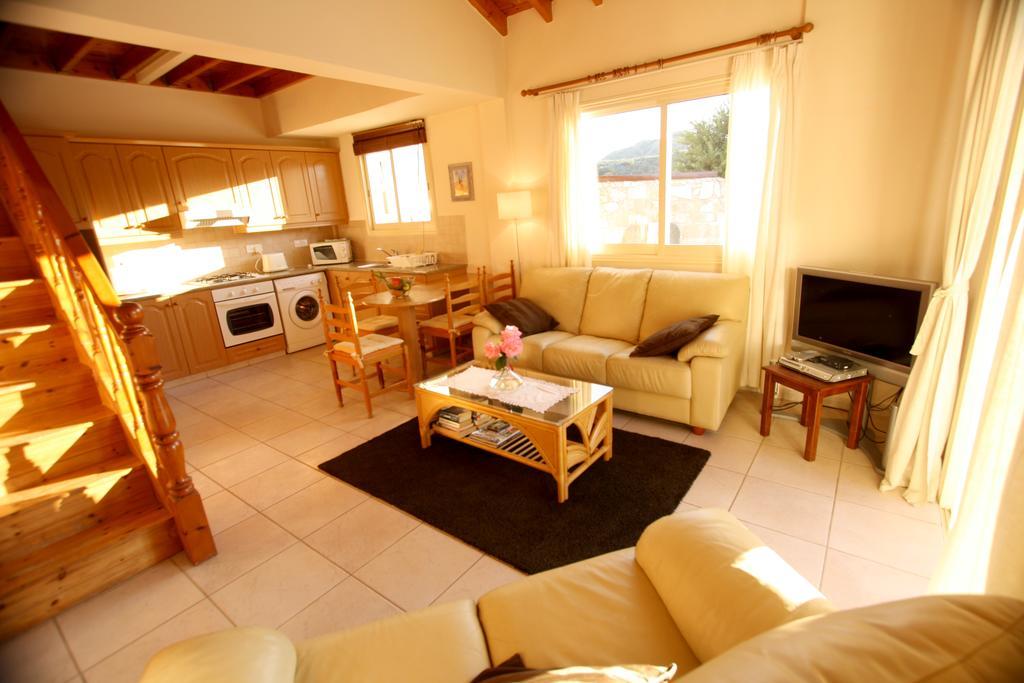 Alonia Villas Pissouri Eksteriør billede